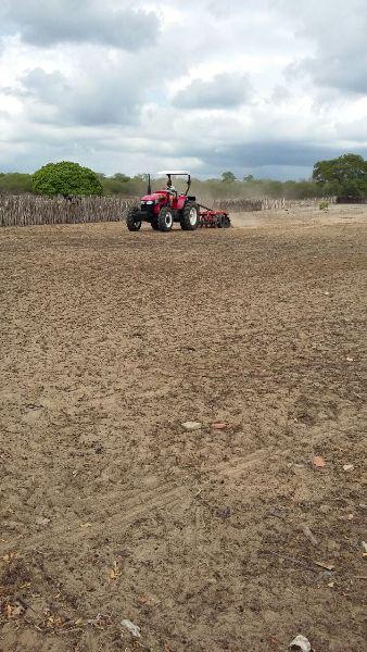 Prefeitura começa aração de terras para produtores rurais  - Imagem 4