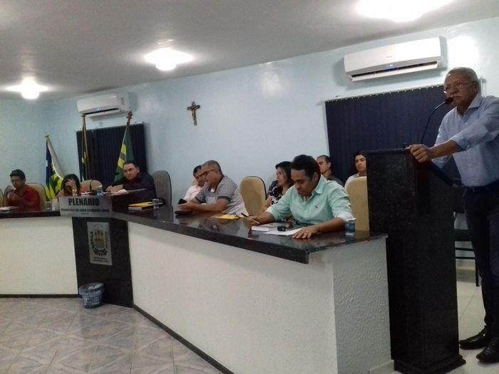 Vereador Toinho de Quincas toma posse em Dom Expedito Lopes. - Imagem 43