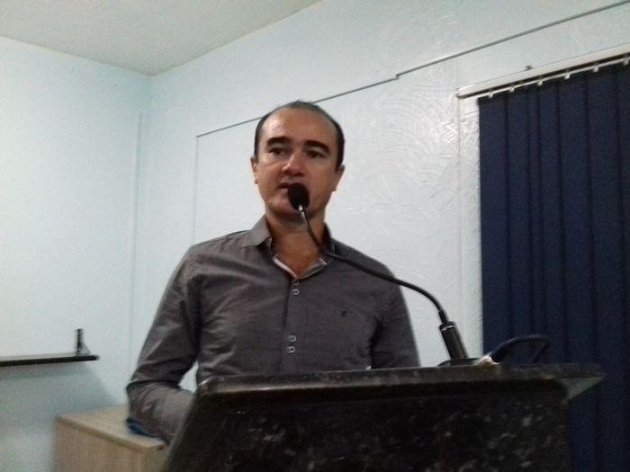 Vereador Toinho de Quincas toma posse em Dom Expedito Lopes. - Imagem 49