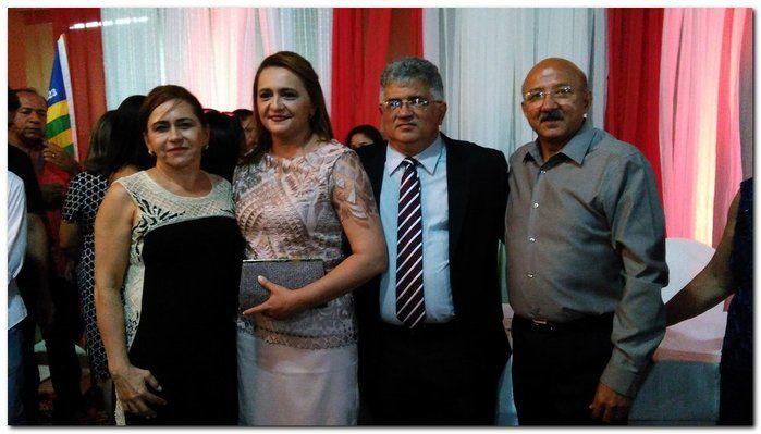   Prefeito Silva Júnior e seu vice Deuzim Aguiar são empossados - Imagem 81