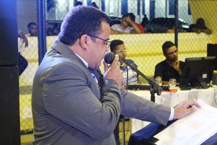 Prefeito Hélio, durante discurso de posse (Crédito: José Carlos da Silva)