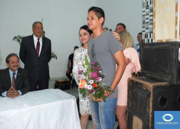 Alvimar Martins e Betinha Brandão são empossados pela câmara  - Imagem 48