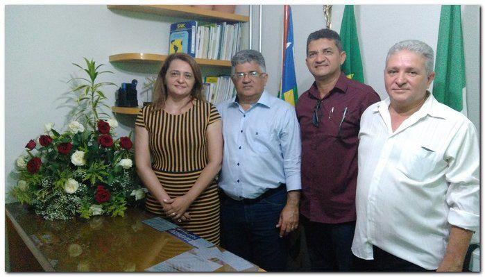 Transmissão de Cargo de Dr. Moura para Silva Júnior - Imagem 32