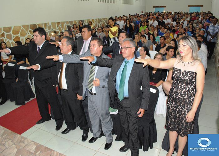 Alvimar Martins e Betinha Brandão são empossados pela câmara  - Imagem 29