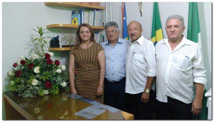 Transmissão de Cargo de Dr. Moura para Silva Júnior - Imagem 29