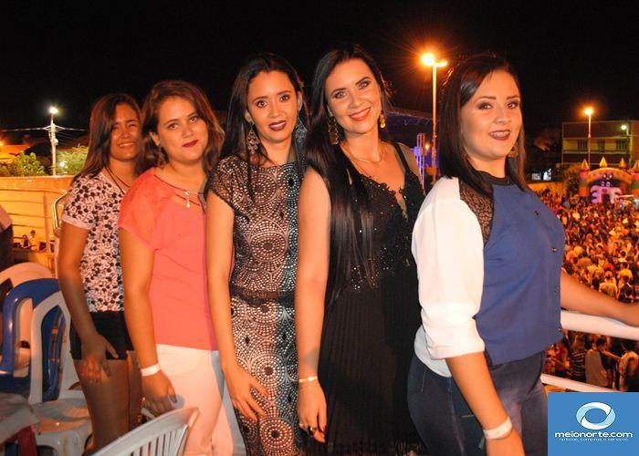 Alvimar Martins e Betinha Brandão são empossados pela câmara  - Imagem 61