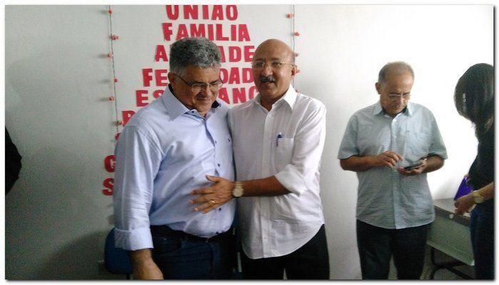 Transmissão de Cargo de Dr. Moura para Silva Júnior - Imagem 2