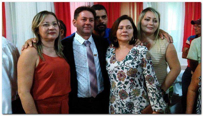   Prefeito Silva Júnior e seu vice Deuzim Aguiar são empossados - Imagem 70