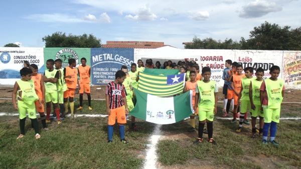 Melancias vence no primeiro jogo do campeonato municipal de futebol - Imagem 1