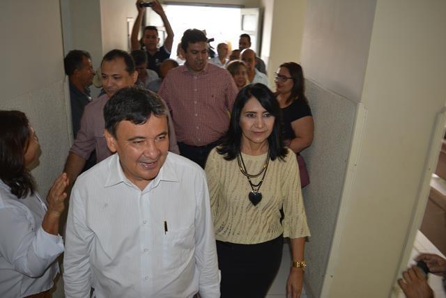 Governador Wellington Dias visita Valença, Pimenteiras e Lagoa do S - Imagem 22