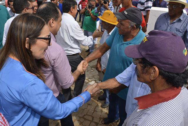 Governador Wellington Dias visita Valença, Pimenteiras e Lagoa do S - Imagem 8