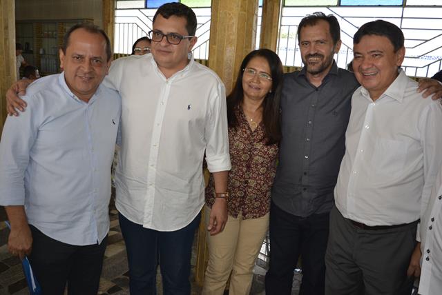 Governador Wellington Dias visita Valença, Pimenteiras e Lagoa do S - Imagem 5