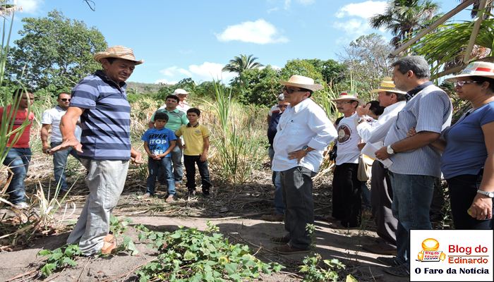 Trabalhadores rurais comparecem assembleia geral no STTR - Pedro II - Imagem 7