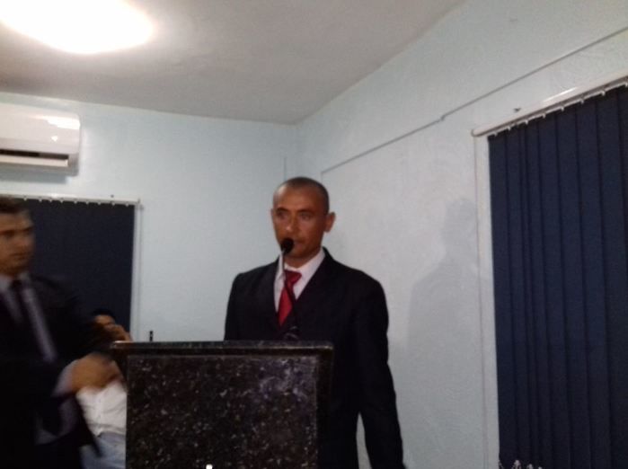 Prefeito Valmir Barbosa toma posse em Dom Expedito Lopes. - Imagem 28