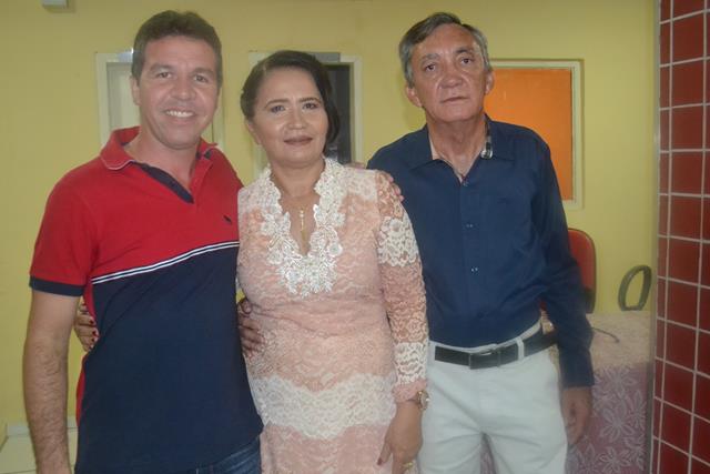 Venicio do Ó e Lucia Lacerda são empossados em Pimenteiras - Imagem 36