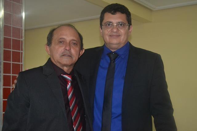 Venicio do Ó e Lucia Lacerda são empossados em Pimenteiras - Imagem 46