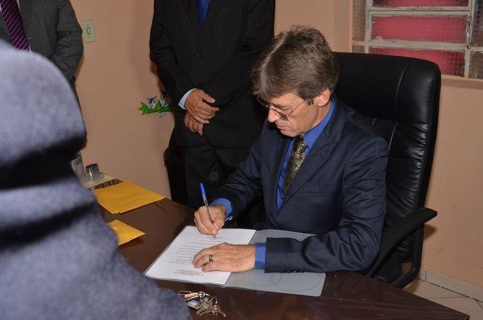 Prefeito Valmir Barbosa toma posse em Dom Expedito Lopes. - Imagem 63