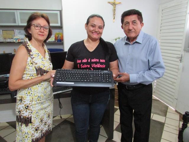 Prefeito Realizou Entrega Computadores - Imagem 9