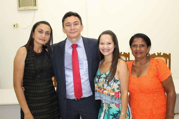 Prefeito, vice e vereadores tomam posse em Francinópolis - Imagem 171