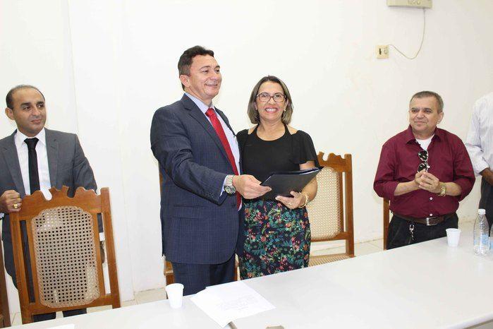 Prefeito, vice e vereadores tomam posse em Francinópolis - Imagem 112