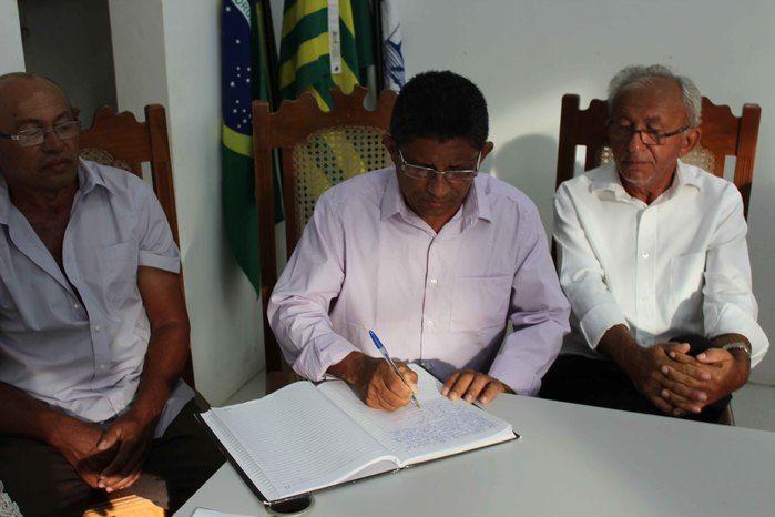 Prefeito, vice e vereadores tomam posse em Francinópolis - Imagem 87