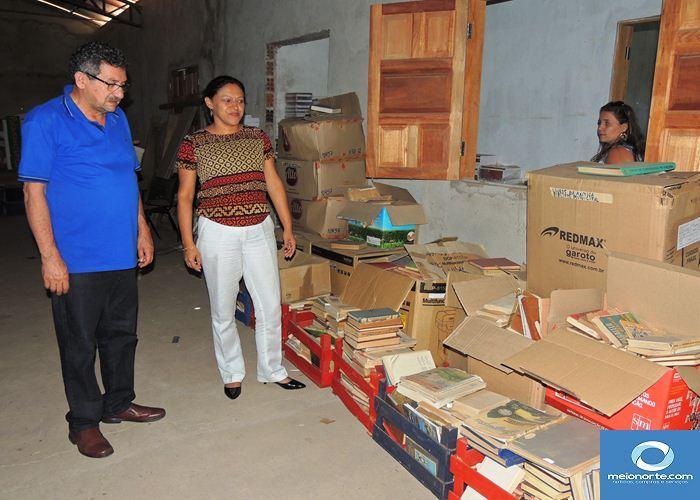 Alvimar Martins visita secretarias e ver sucateamento de cada uma  - Imagem 10