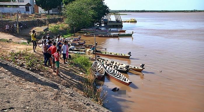 Corpo foi encontrado próximo a estação de captação de água da Agespisa. (Crédito: Kairo Amaral)