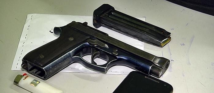 Pistola 765 apreendida. (Crédito: Kairo Amaral)