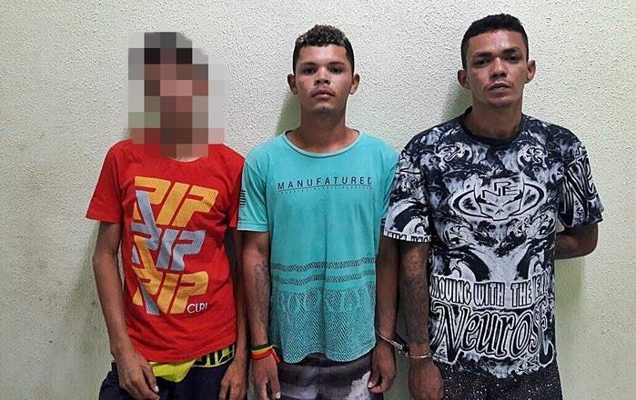 Trio foi levado para a Central de Flagrantes de Parnaíba.  (Crédito: Kairo Amaral )