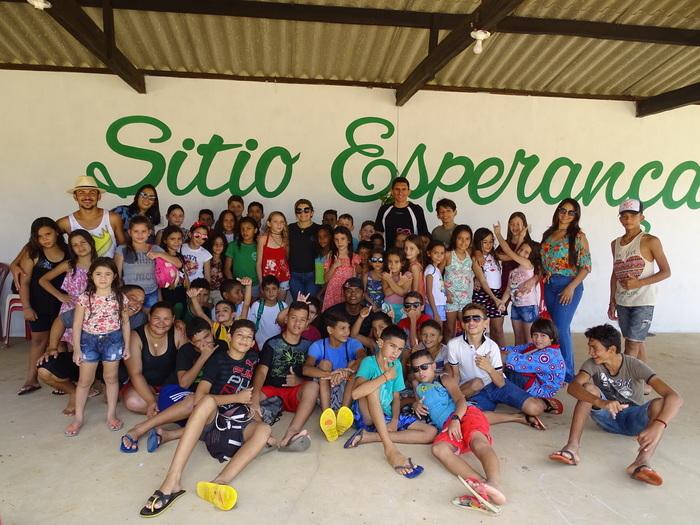Grupo de crianças do SCFV de Jatobá do Piauí (Crédito: Tony Sobrinho)