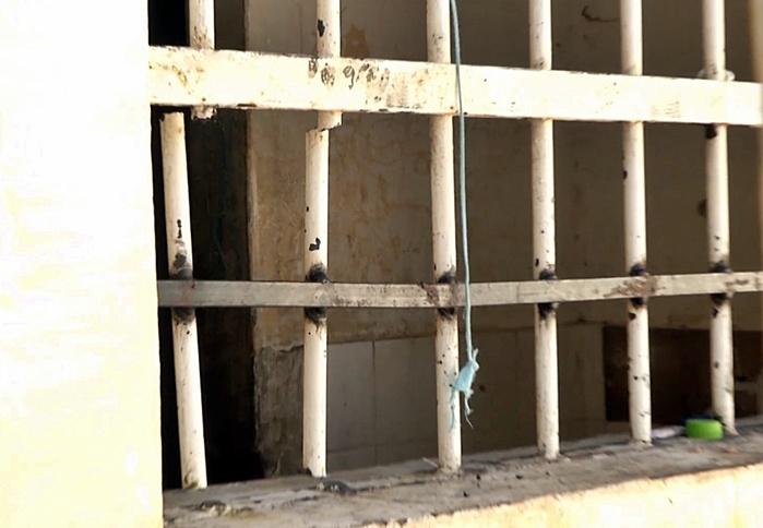 “Pitoco” fugiu após serrar as grades da cela.  (Crédito: João Júnior)
