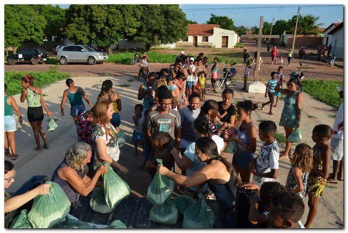 Famílias do Município de Inhuma recebem Cestas com Alimentos - Imagem 5