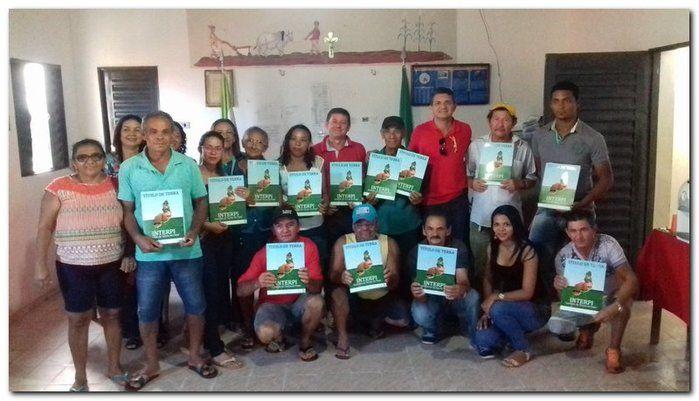 Interp entrega títulos definitivo de terras para moradores do Forte - Imagem 22