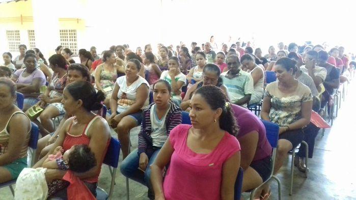 Escola Teresa Soares Feitosa realiza 1 ª reunião de pais e mestres - Imagem 3