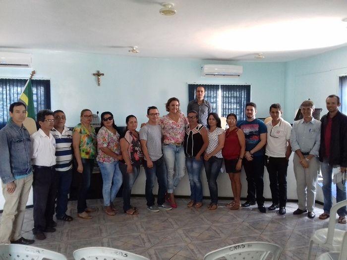 Secretaria Municipal de Saúde realiza reunião em DEL - Imagem 36