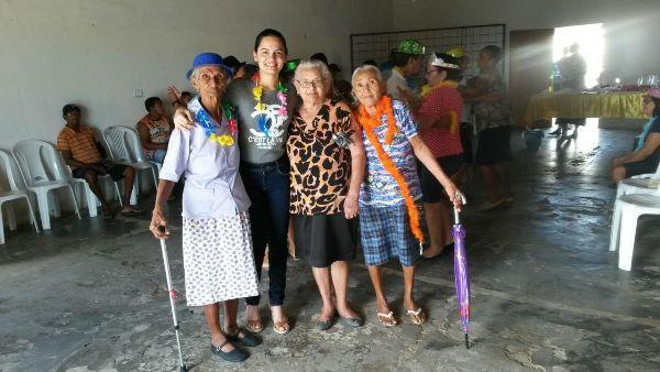 Matinê é realizada com idosos em Santo Inácio - Imagem 17