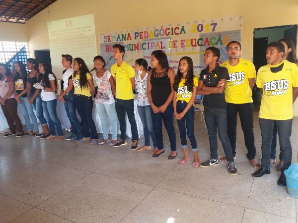 Semana pedagógica é realizada em Santo Inácio - Imagem 16