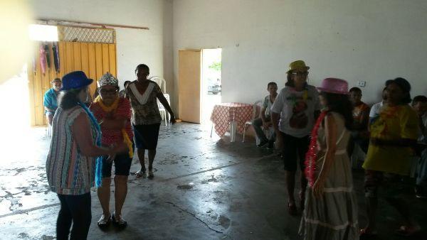 Matinê é realizada com idosos em Santo Inácio - Imagem 22