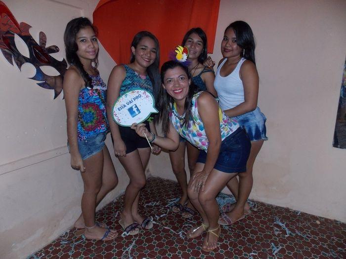 Jovens e crianças participam do tradicional carnaval do SCFV. - Imagem 7