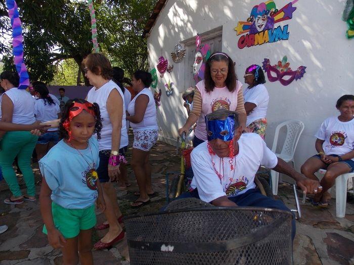 Equipe do Caps Renascer realizou o tradicional Carnacaps.  - Imagem 50