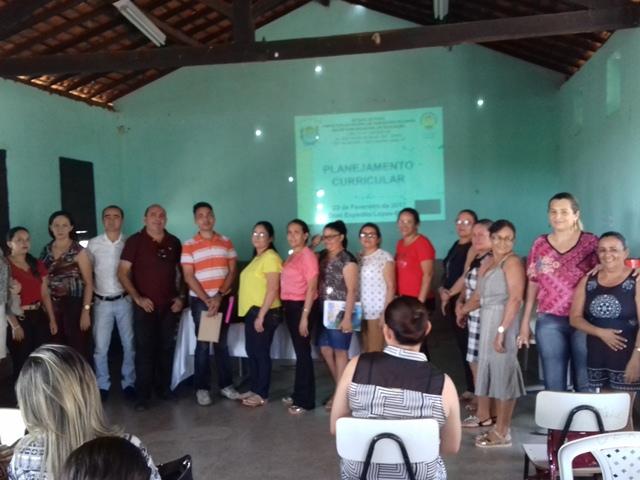 Secretaria de Educação realiza planejamento Curricular em DEL - Imagem 11