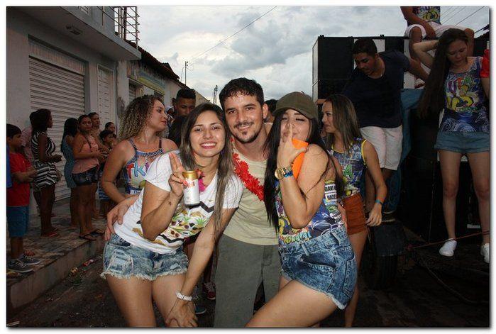 Desfile dos blocos em Inhuma fascinam por onde passam   - Imagem 70