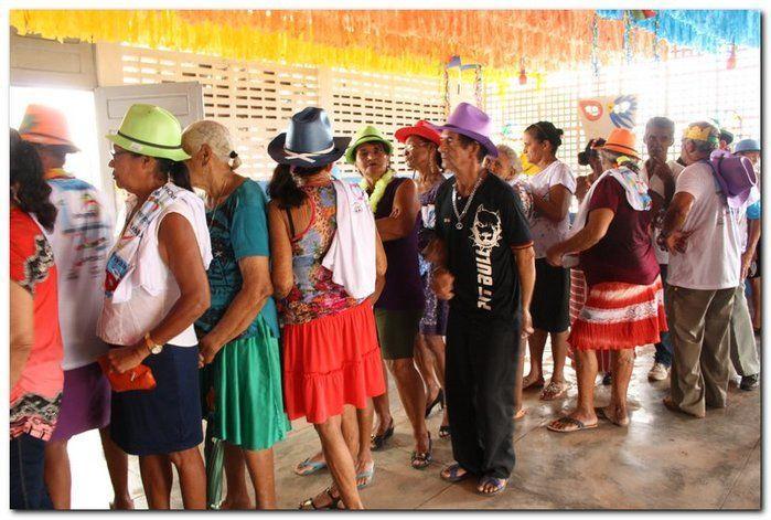 SEMTAC realiza o Carnaval do Idoso-edição 2017 - Imagem 107