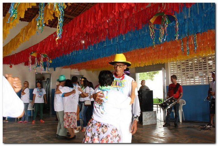 SEMTAC realiza o Carnaval do Idoso-edição 2017 - Imagem 30