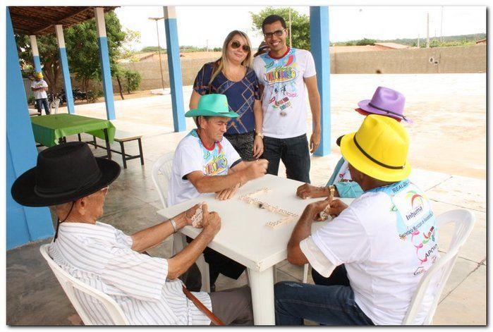 SEMTAC realiza o Carnaval do Idoso-edição 2017 - Imagem 45
