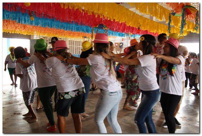 SEMTAC realiza o Carnaval do Idoso-edição 2017 - Imagem 60