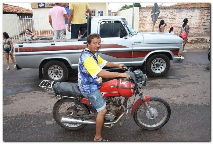 Desfile dos blocos em Inhuma fascinam por onde passam   - Imagem 46