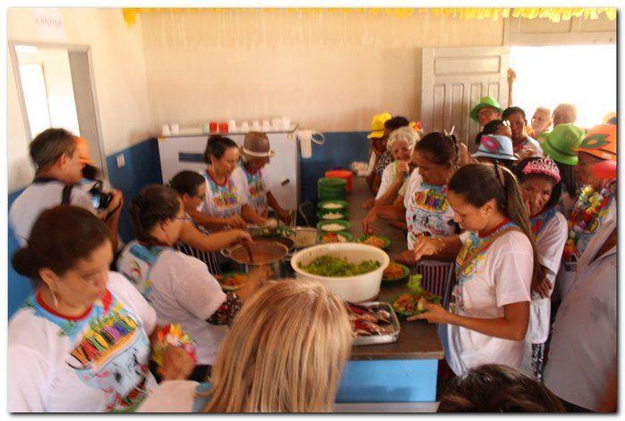 SEMTAC realiza o Carnaval do Idoso-edição 2017 - Imagem 105