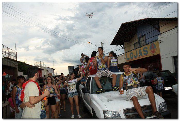 Desfile dos blocos em Inhuma fascinam por onde passam   - Imagem 67