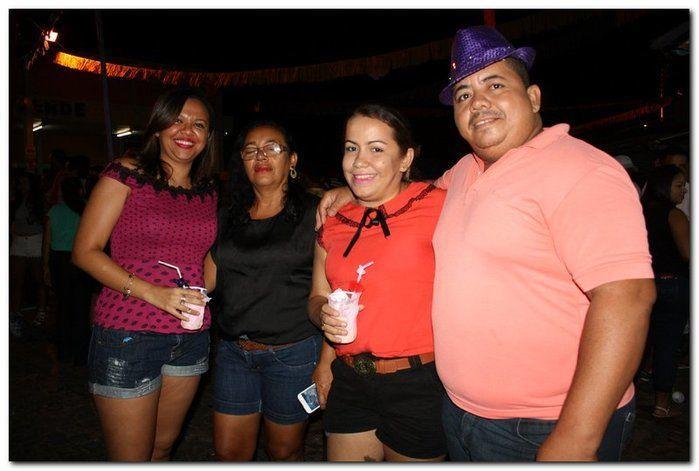 Carnaval de Inhuma atrai muitos foliões  - Imagem 30